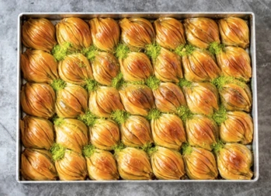 2500 Gr Midye Baklava Kutuda Servis