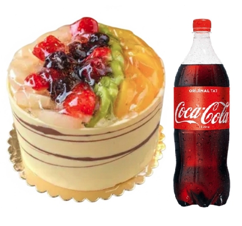 4 ile 6 kişilik karışık mevsim meyveli yaş pasta 1 lt cola butik pastane özel lezzet menüsü.