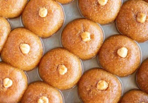 Taze Malzemeli 1 Kg Şekerpare Tatlısı